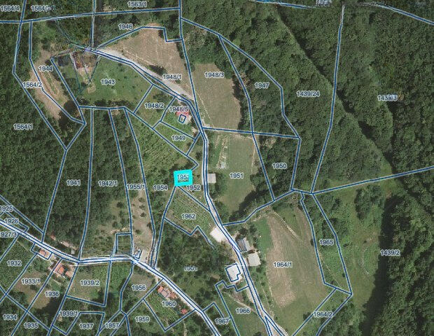 Ферма в Севнице, Словения, 47 732 м² - фото 9