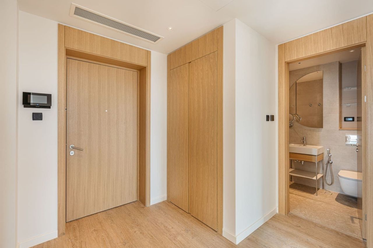 Апартаменты в Тивате, Черногория, 81 м² - фото 11
