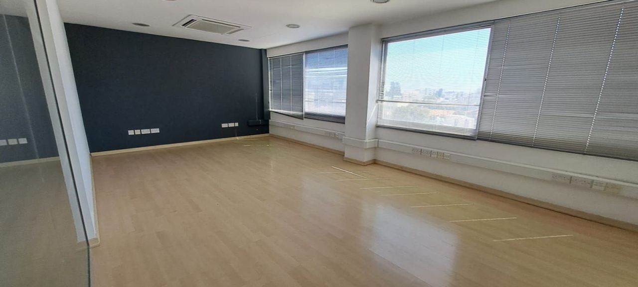 Офис Katholiki, Кипр, 400 м² - фото 8