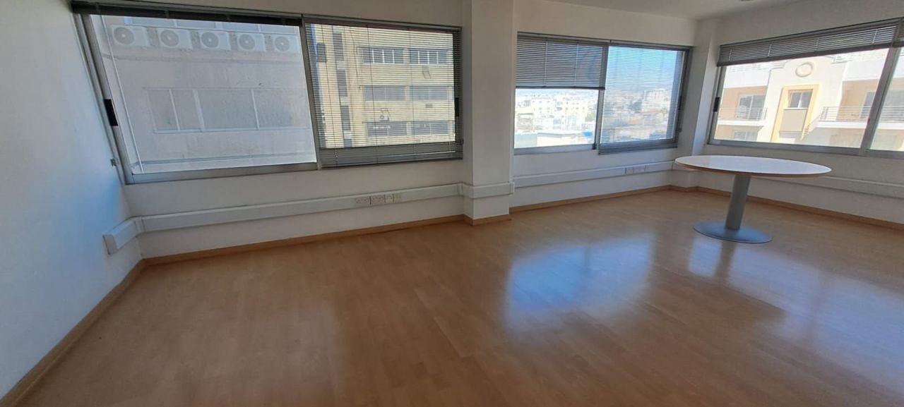 Офис Katholiki, Кипр, 400 м² - фото 13