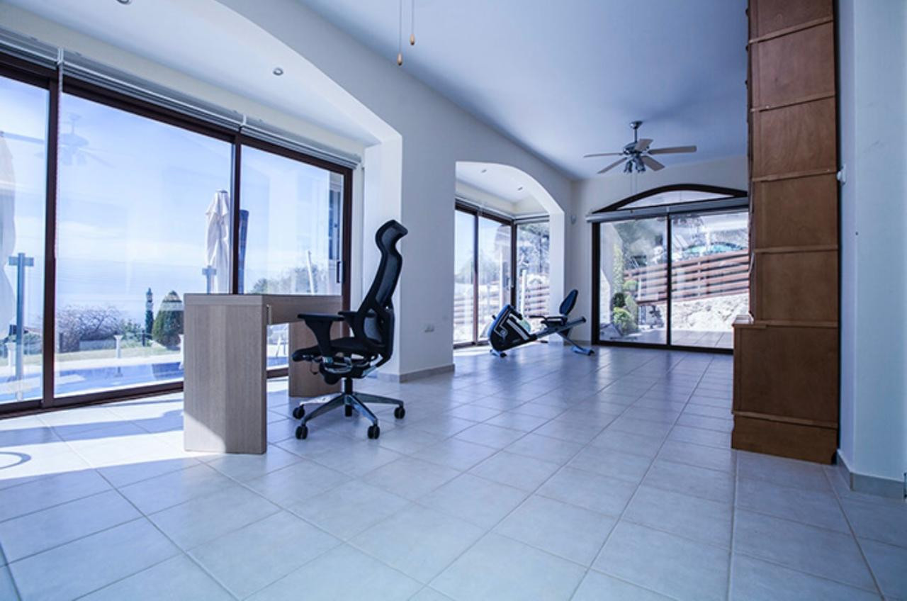 Дом в Тале, Кипр, 300 м² - фото 16