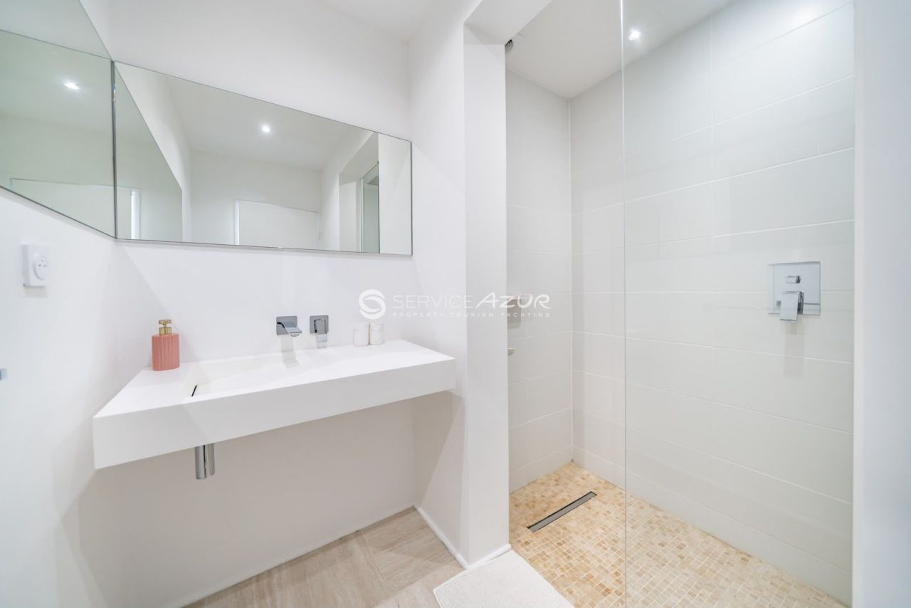 Апартаменты в Вильнёв-Лубе, Франция, 61 м² - фото 11
