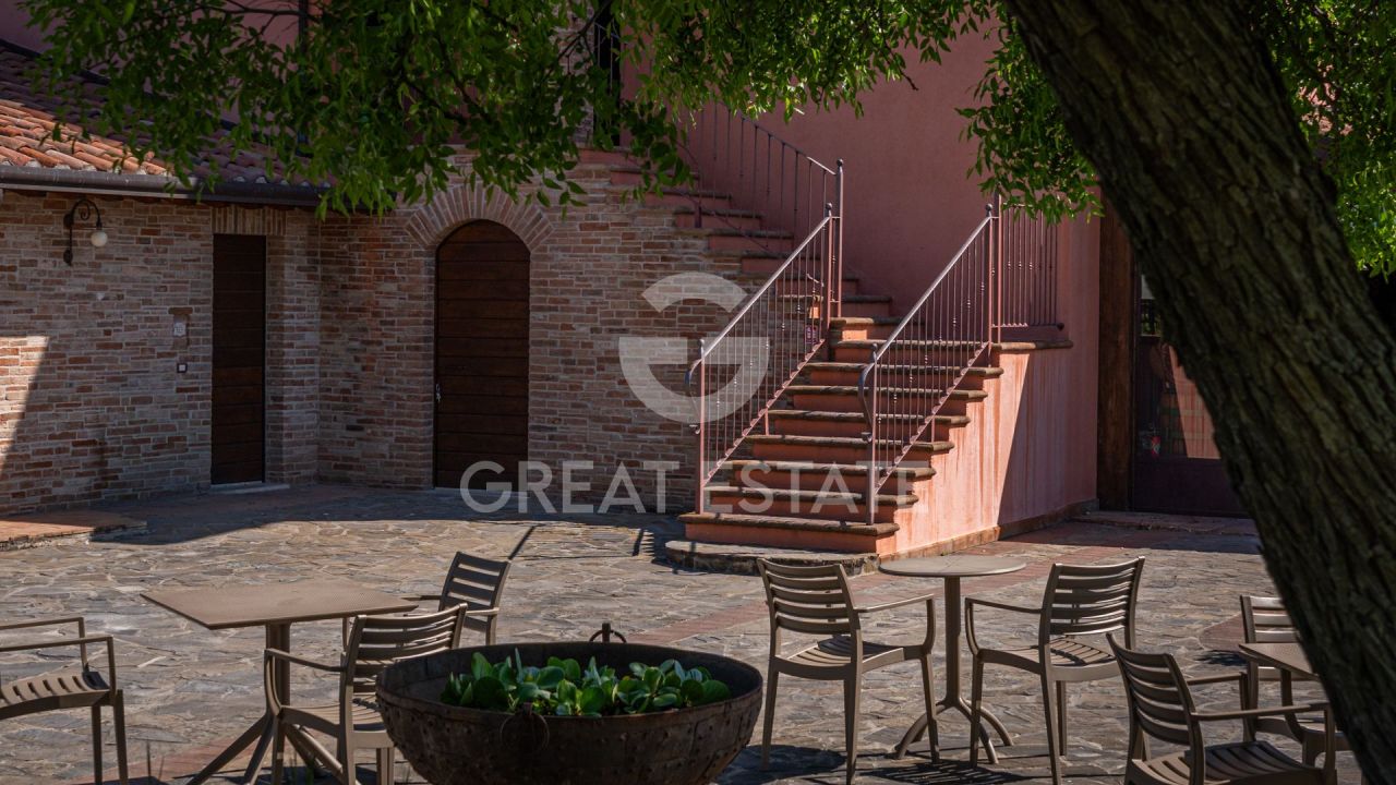Дом в Беттоне, Италия, 921.8 м² - фото 13