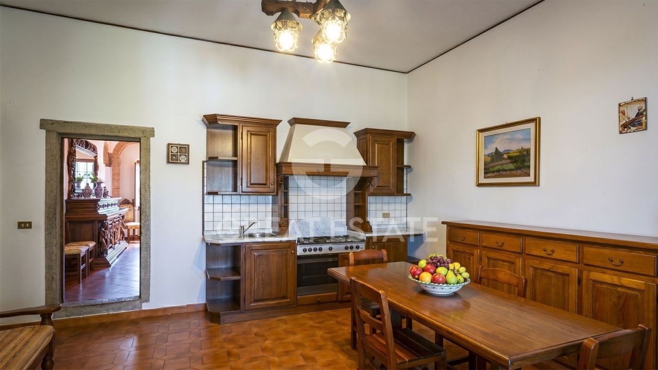 Вилла в Монтекатини-Валь-ди-Чечина, Италия, 706 м² - фото 14
