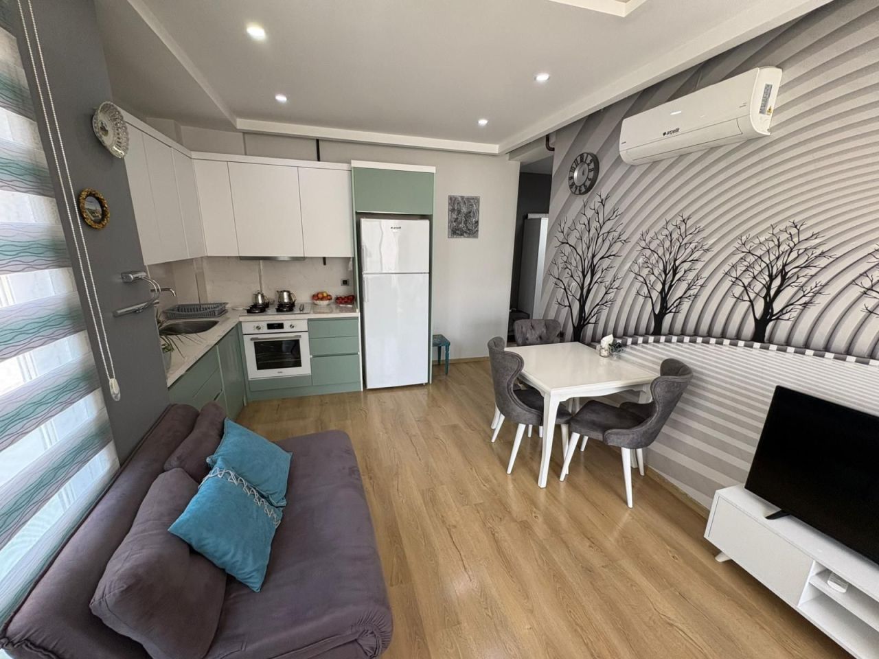 Квартира в Мерсине, Турция, 60 м² - фото 1