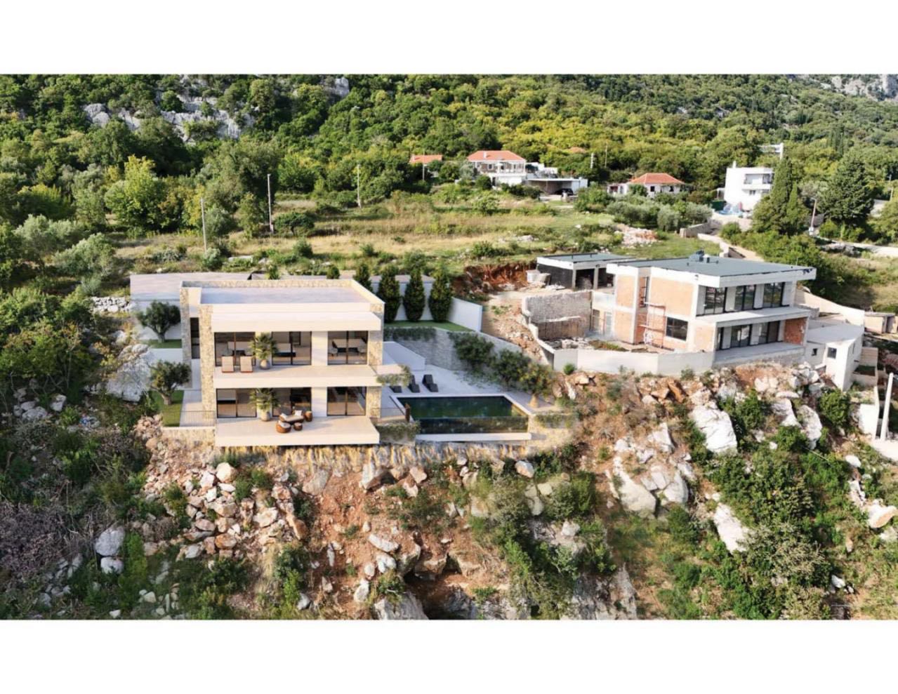 Вилла в Херцег-Нови, Черногория, 239 м² - фото 2