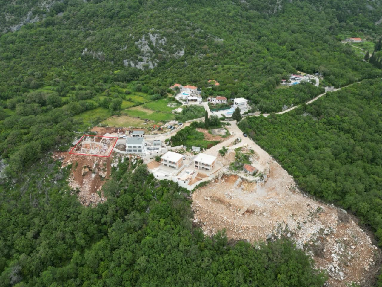 Вилла в Херцег-Нови, Черногория, 239 м² - фото 7