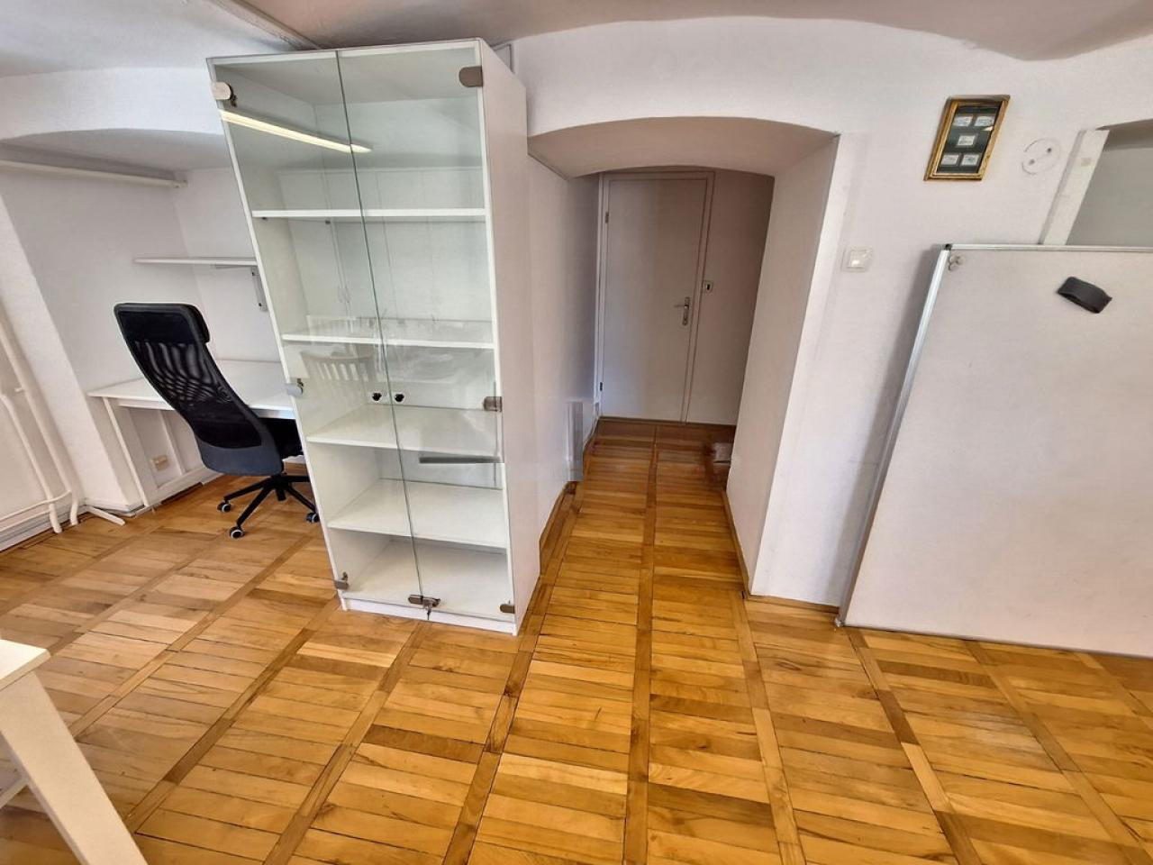 Офис в Любляне, Словения, 53 м² - фото 4