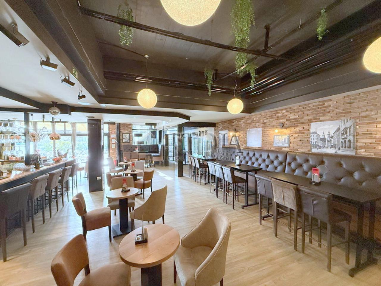 Офис в Любляне, Словения, 180 м² - фото 9