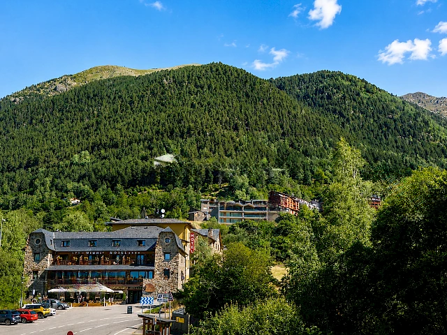 Квартира в Ордино, Андорра, 212 м² - фото 7