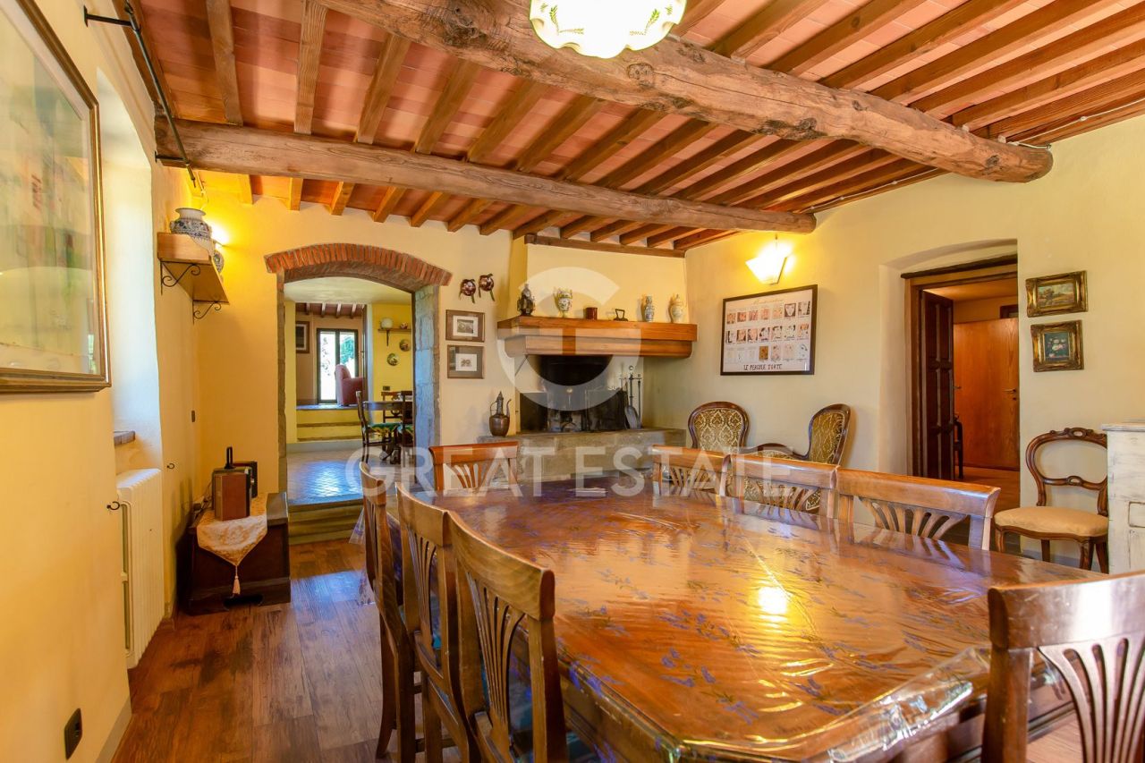 Дом Loro Ciuffenna, Италия, 800.35 м² - фото 12
