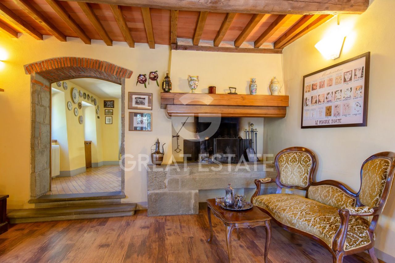 Дом Loro Ciuffenna, Италия, 800.35 м² - фото 13