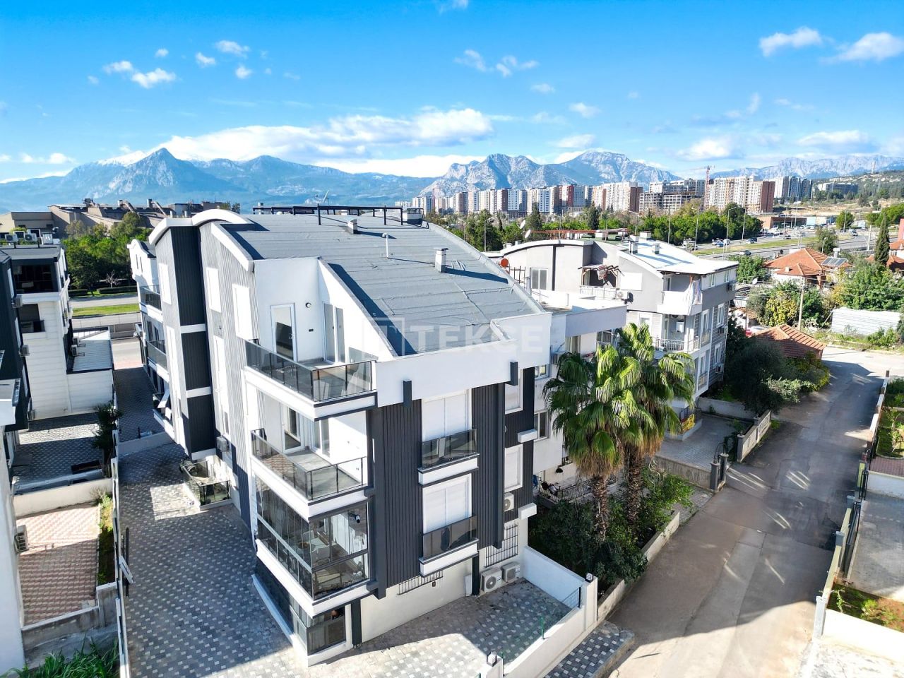 Апартаменты в Анталии, Турция, 200 м² - фото 1