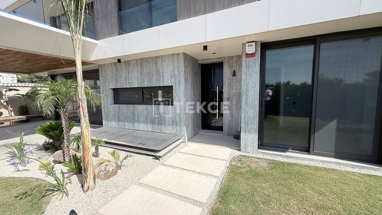 Вилла в Чешме, Турция, 250 м² - фото 16