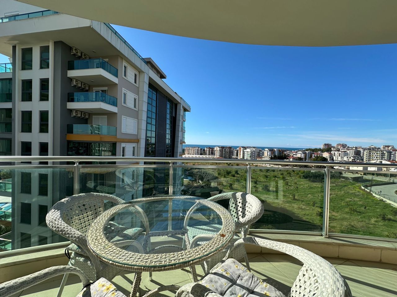 Квартира в Алании, Турция, 90 м² - фото 1