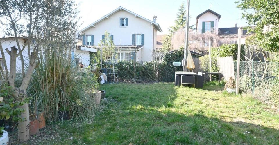 Квартира в Женеве, Швейцария, 110 м² - фото 1