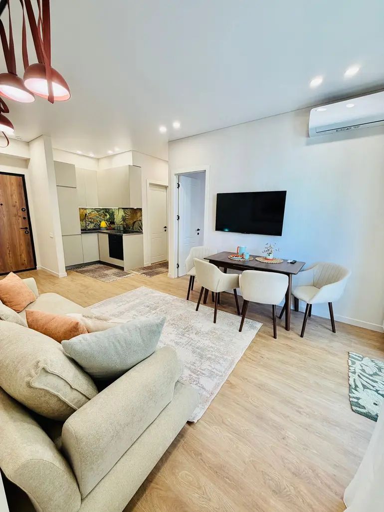 Квартира в Тбилиси, Грузия, 60 м² - фото 2