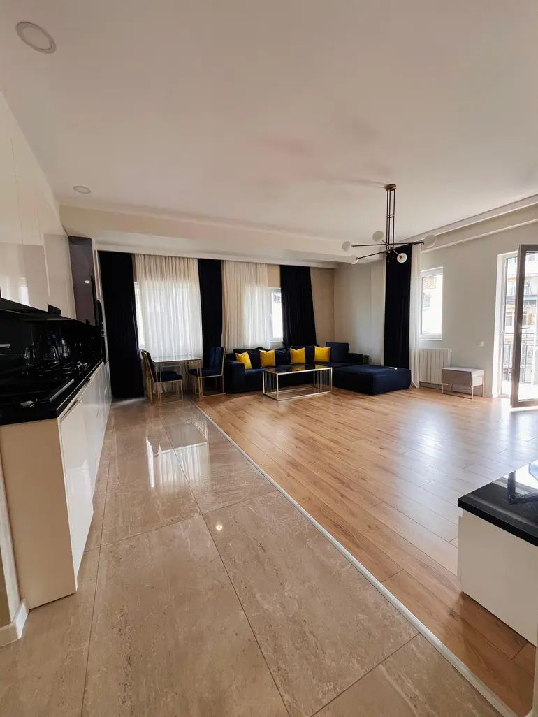 Квартира в Тбилиси, Грузия, 92 м² - фото 2