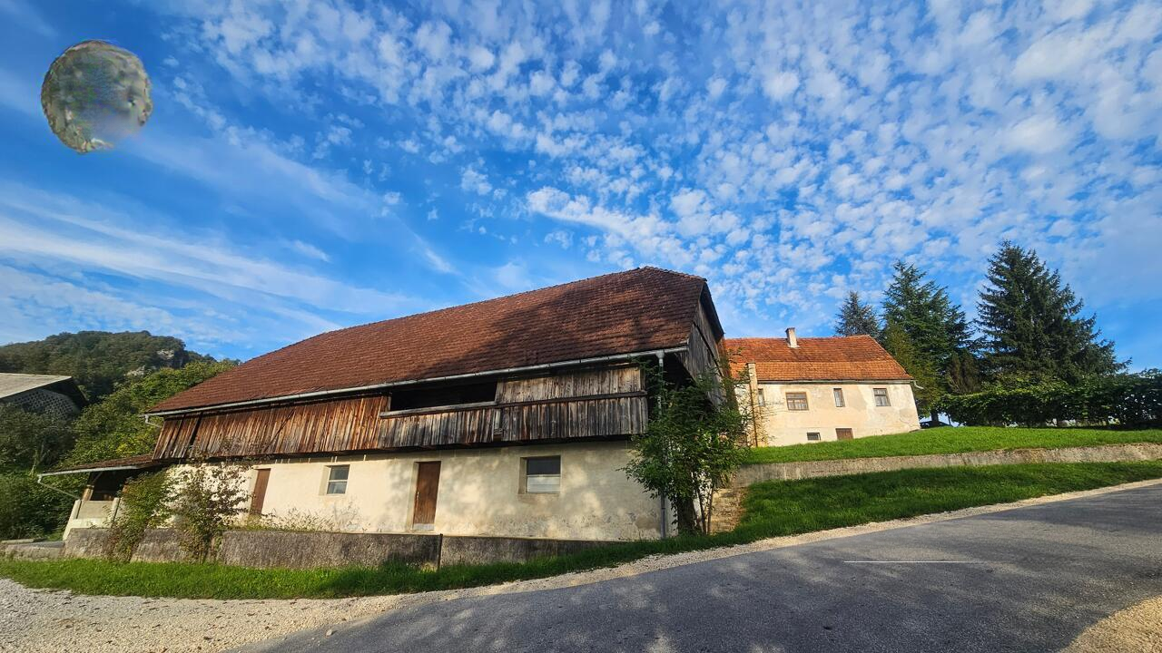 Ферма в Лашко, Словения, 130 000 м² - фото 1