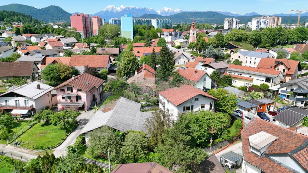 Дом в Любляне, Словения, 400 м² - фото 1