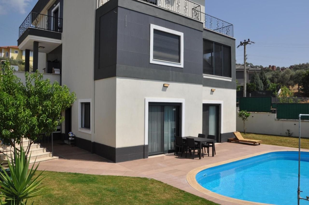 Вилла в Даламане, Турция, 400 м² - фото 1