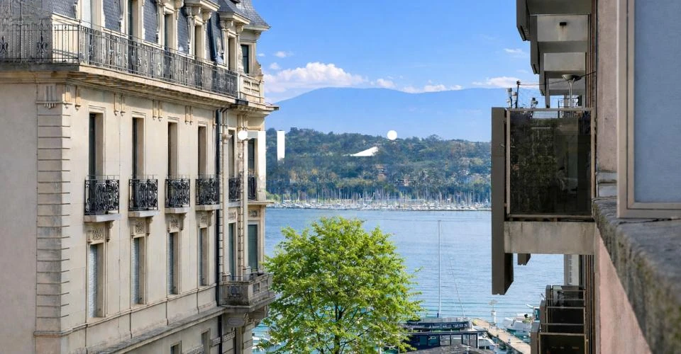 Квартира в Женеве, Швейцария, 43 м² - фото 1
