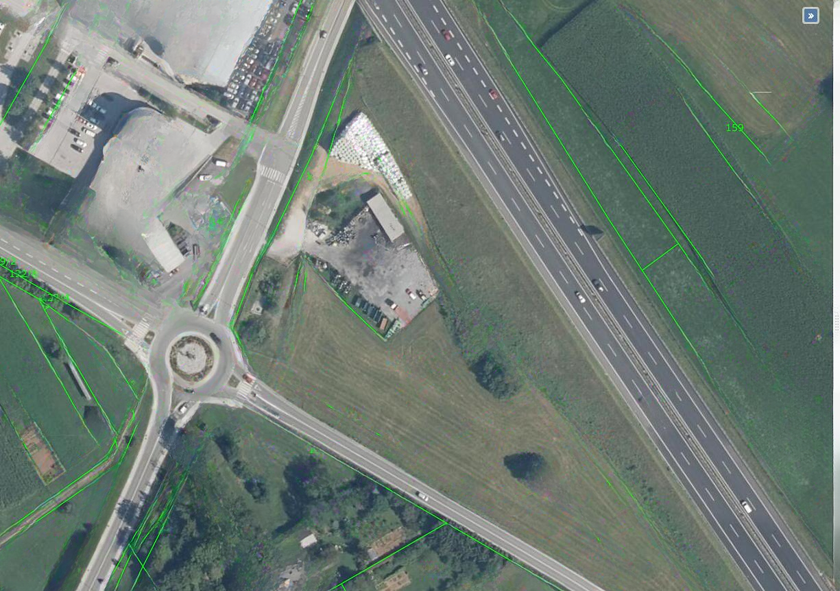 Земля в Бледе, Словения, 9 000 м² - фото 2