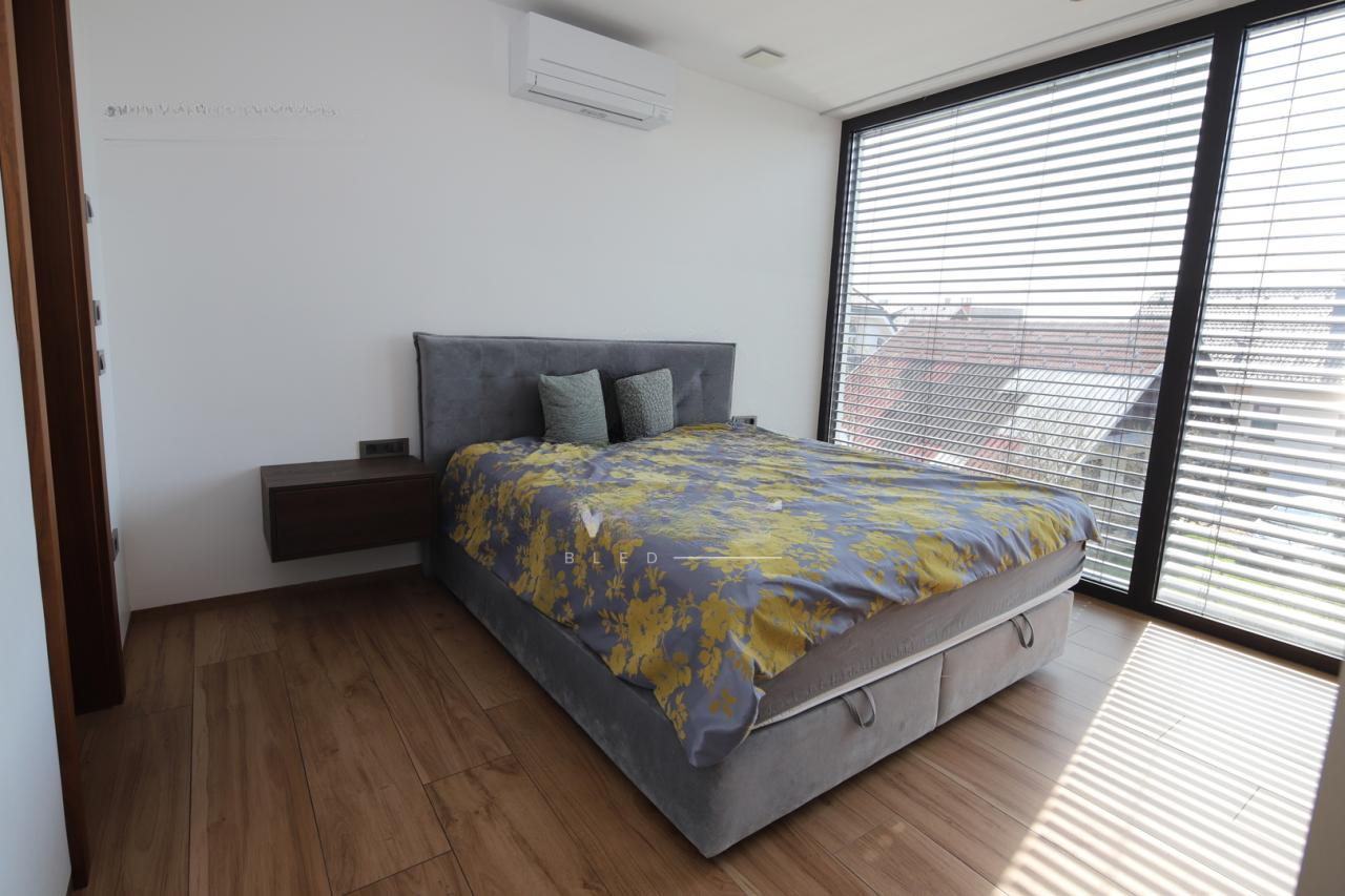 Дом в Шенчуре, Словения, 462 м² - фото 13