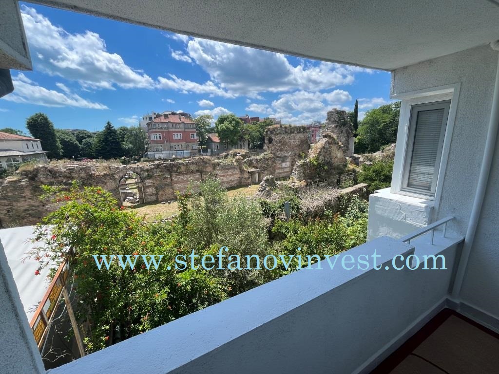 Квартира в Варне, Болгария, 90 м² - фото 1