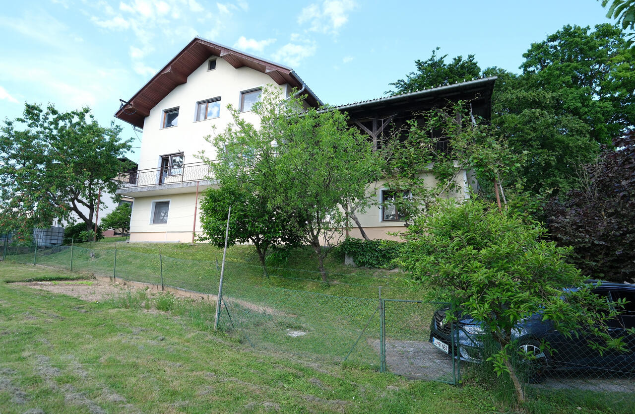 Дом в Любляне, Словения, 355 м² - фото 1