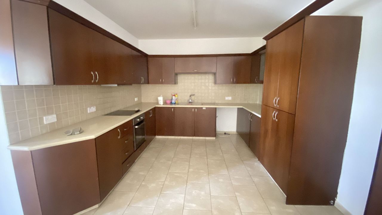 Апартаменты в Агиос Теодоросе, Кипр, 190 м² - фото 2