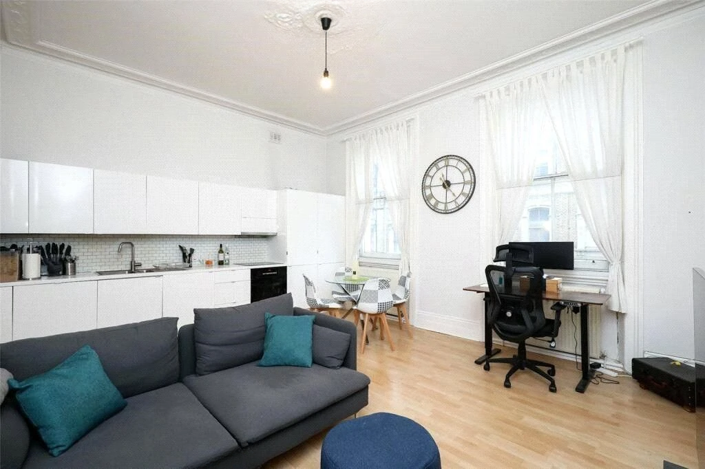 Квартира в Лондоне, Великобритания, 38 м² - фото 1