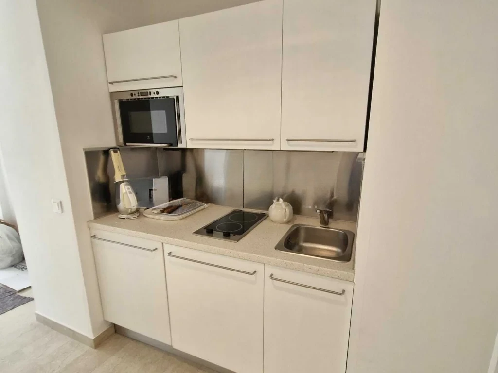 Квартира в Сен-Романе, Монако, 30 м² - фото 1