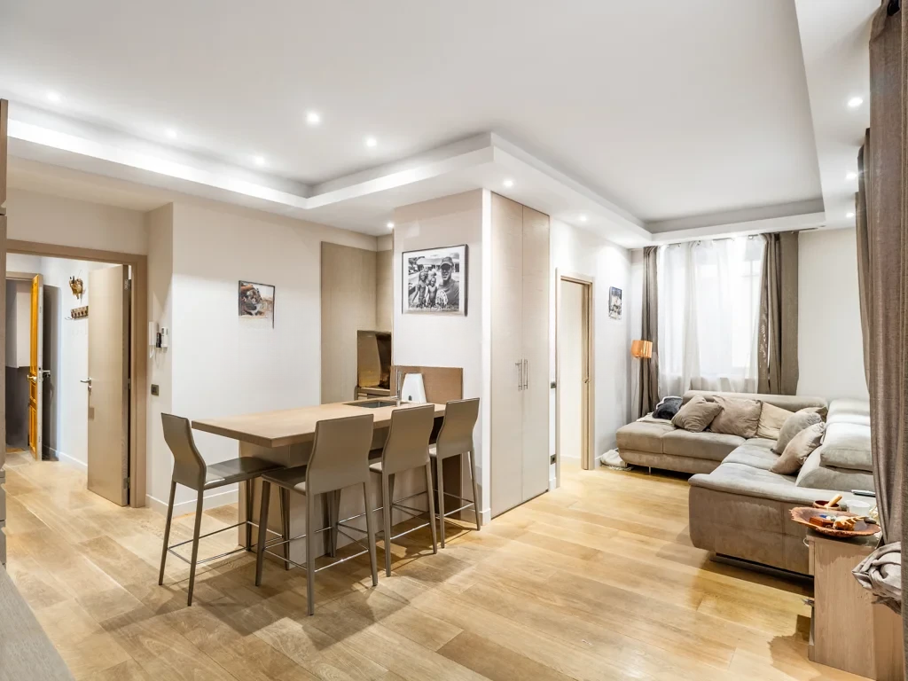 Квартира в Ла-Кондамине, Монако, 116 м² - фото 1