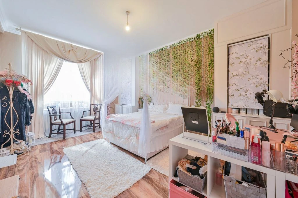 Квартира в Лондоне, Великобритания, 168 м² - фото 2