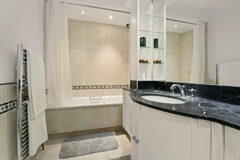 Квартира в Лондоне, Великобритания, 157 м² - фото 2
