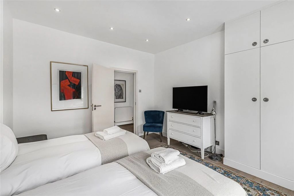 Квартира в Лондоне, Великобритания, 105 м² - фото 2