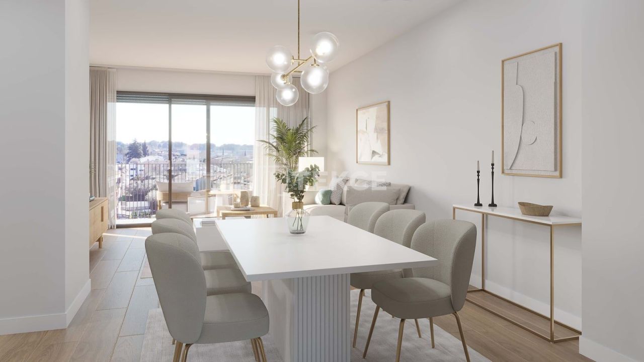 Апартаменты в Жироне, Испания, 120 м² - фото 14