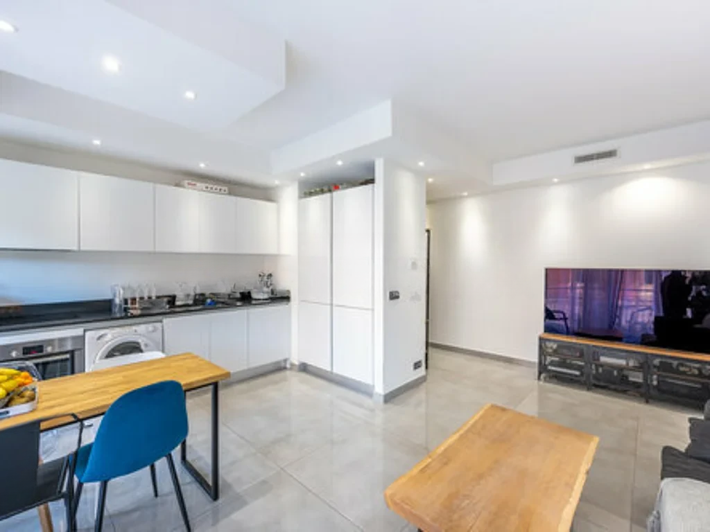 Квартира в Монако, Монако, 95 м² - фото 3