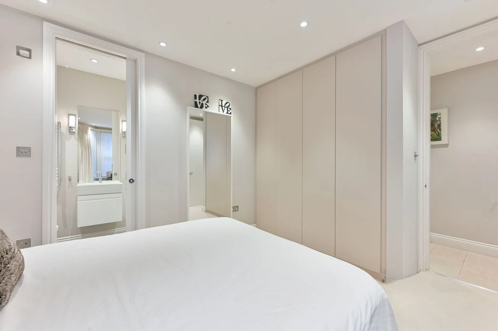 Квартира в Лондоне, Великобритания, 236 м² - фото 7