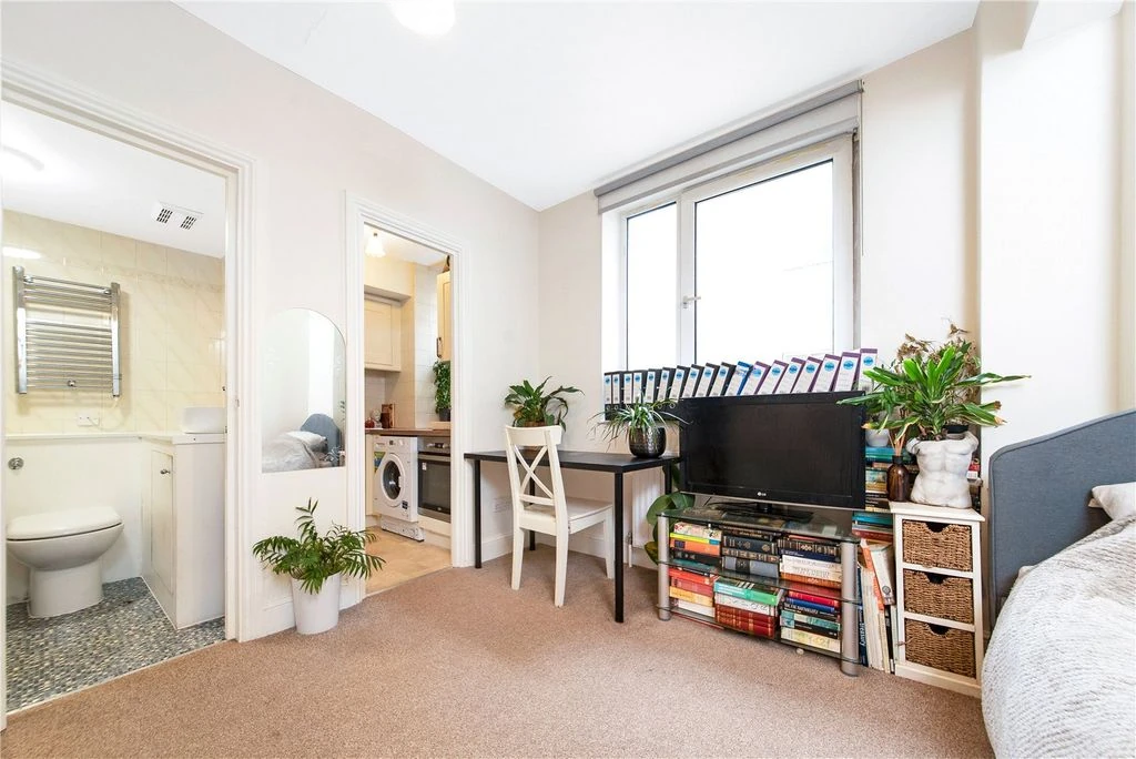 Квартира в Лондоне, Великобритания, 18 м² - фото 8