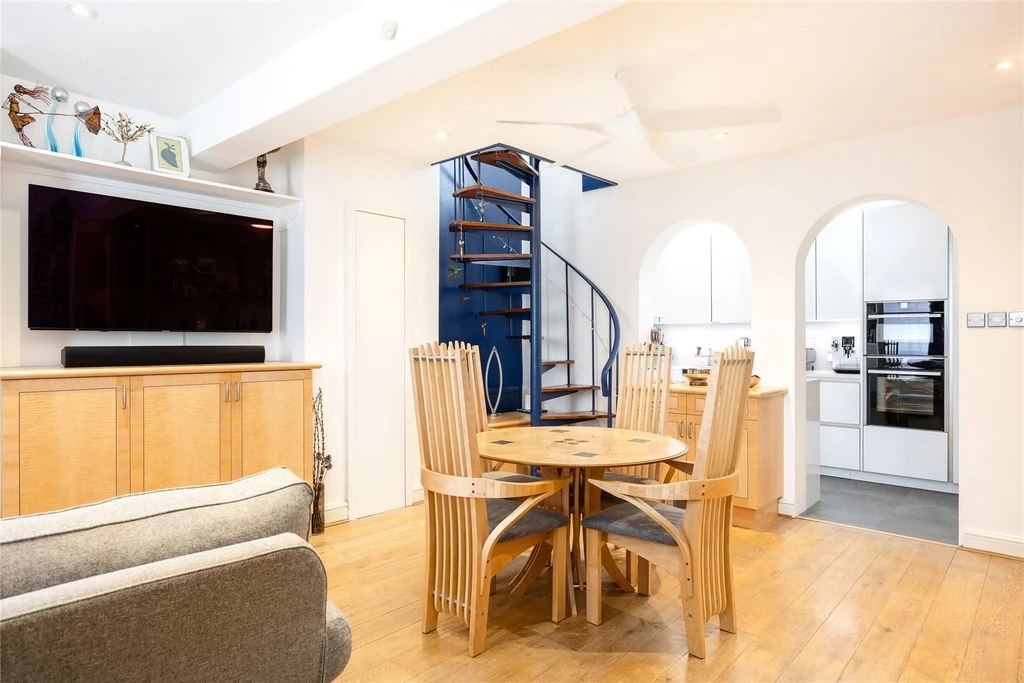 Квартира в Лондоне, Великобритания, 73 м² - фото 11