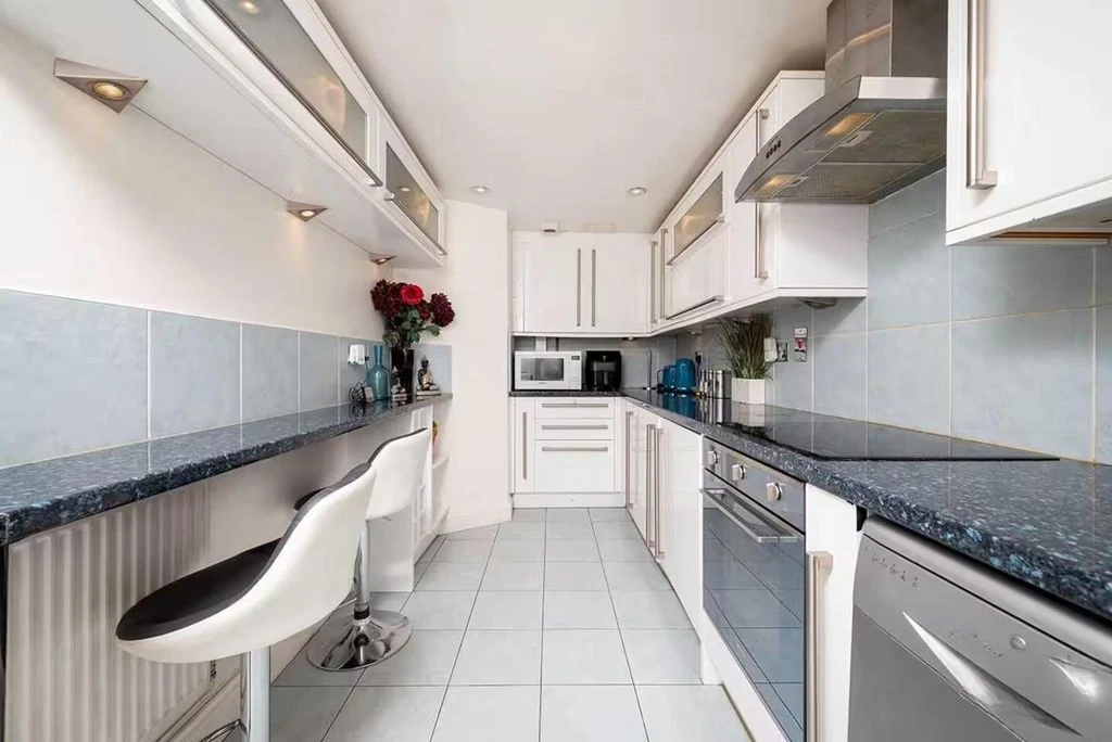 Квартира в Лондоне, Великобритания, 93 м² - фото 12
