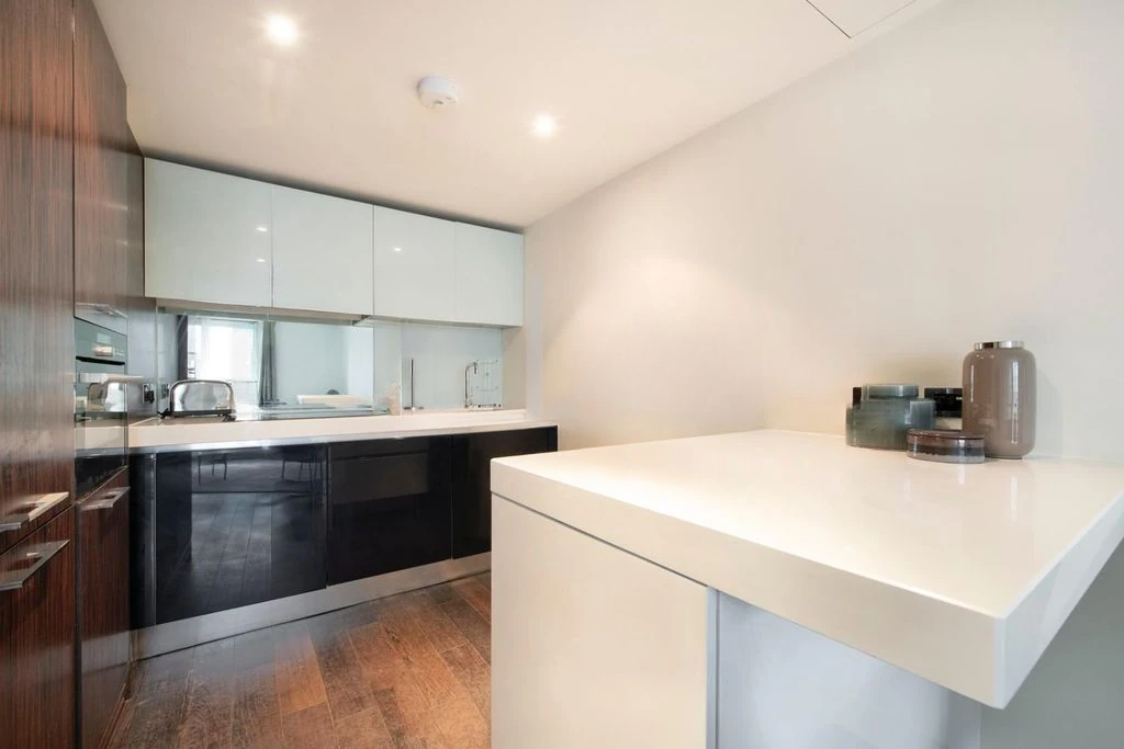 Квартира в Лондоне, Великобритания, 47 м² - фото 12
