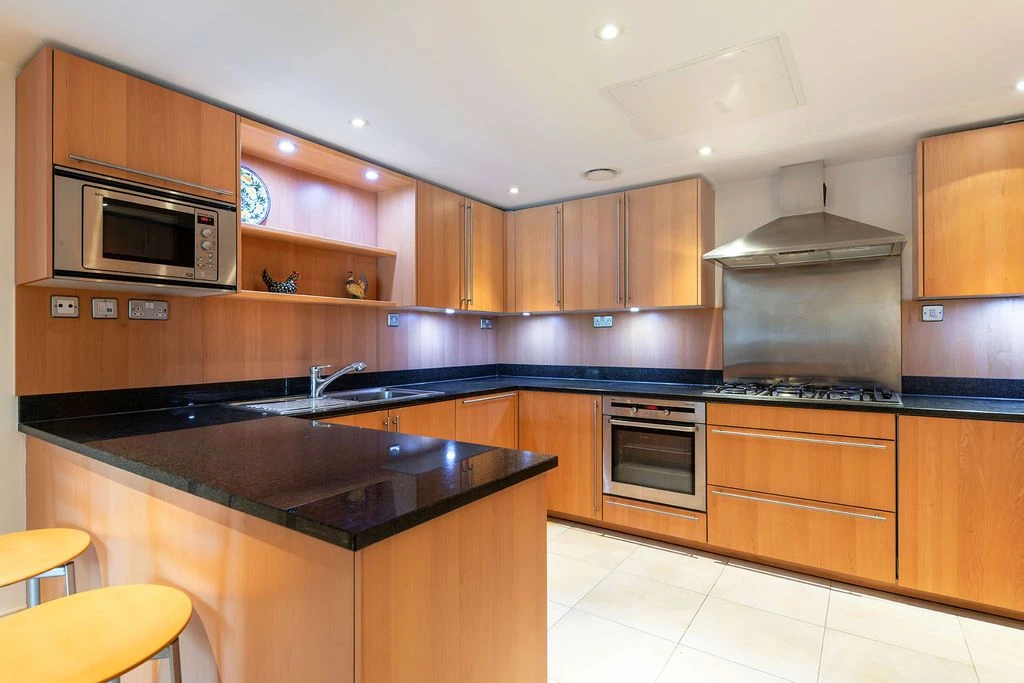Квартира в Лондоне, Великобритания, 140 м² - фото 16