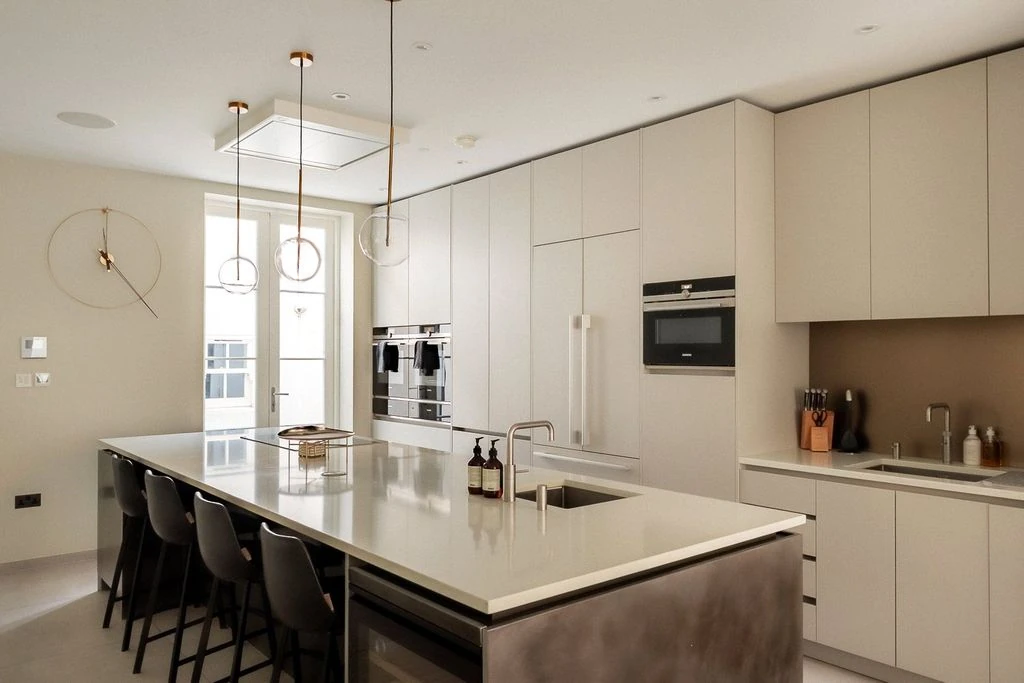 Квартира в Лондоне, Великобритания, 214 м² - фото 17