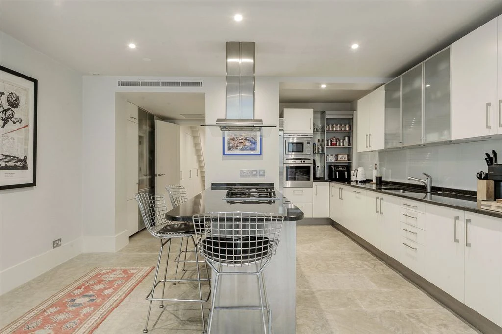 Квартира в Лондоне, Великобритания, 6 м² - фото 19