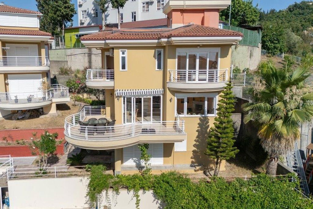 Вилла в Алании, Турция, 250 м² - фото 1