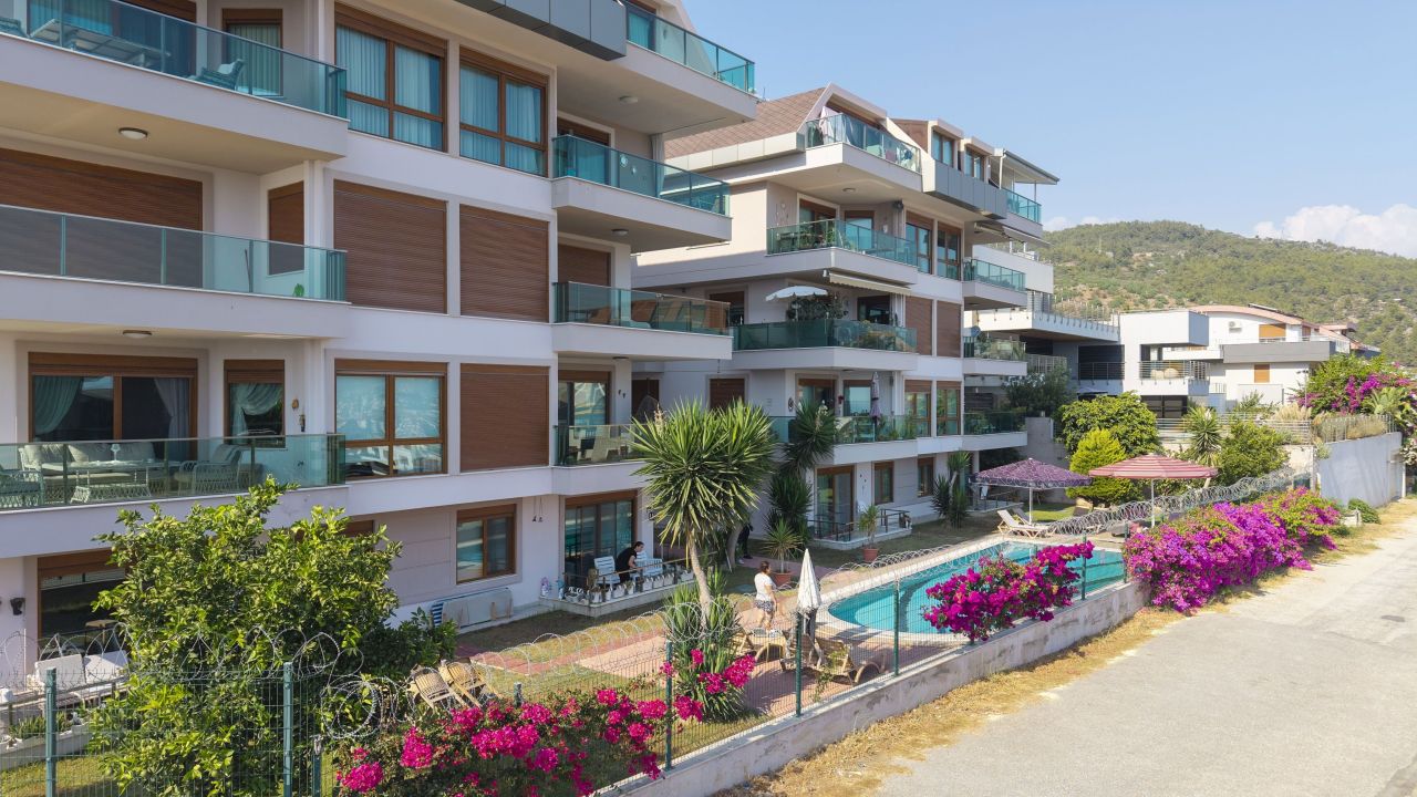 Апартаменты в Алании, Турция, 180 м² - фото 1