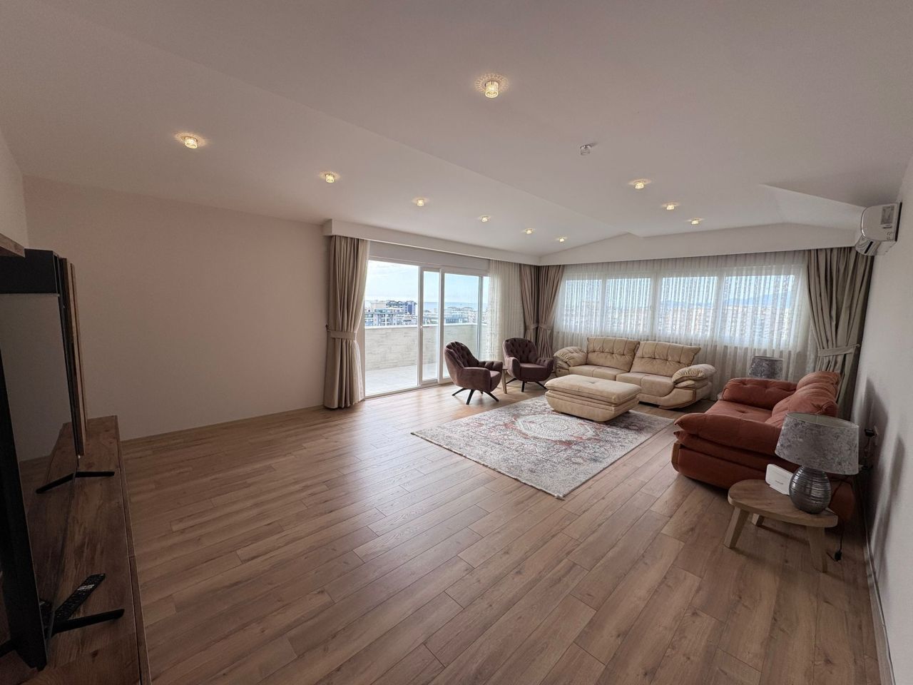 Апартаменты в Алании, Турция, 230 м² - фото 1